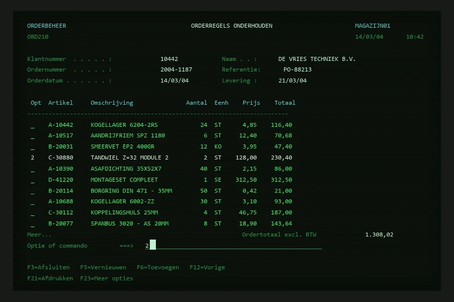 Groen 5250-terminalscherm van een AS/400 met een orderregeloverzicht